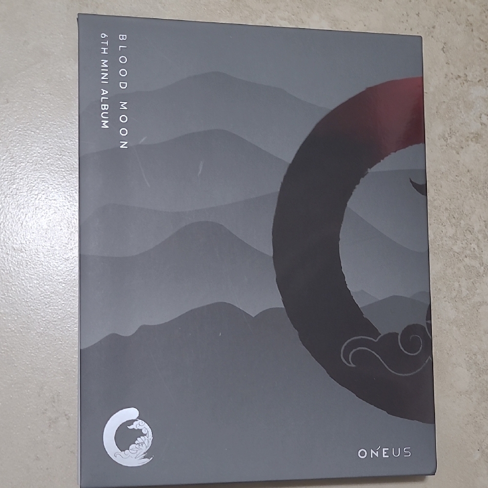 ONEUS Blood Moon 6th Mini Album Grey Version